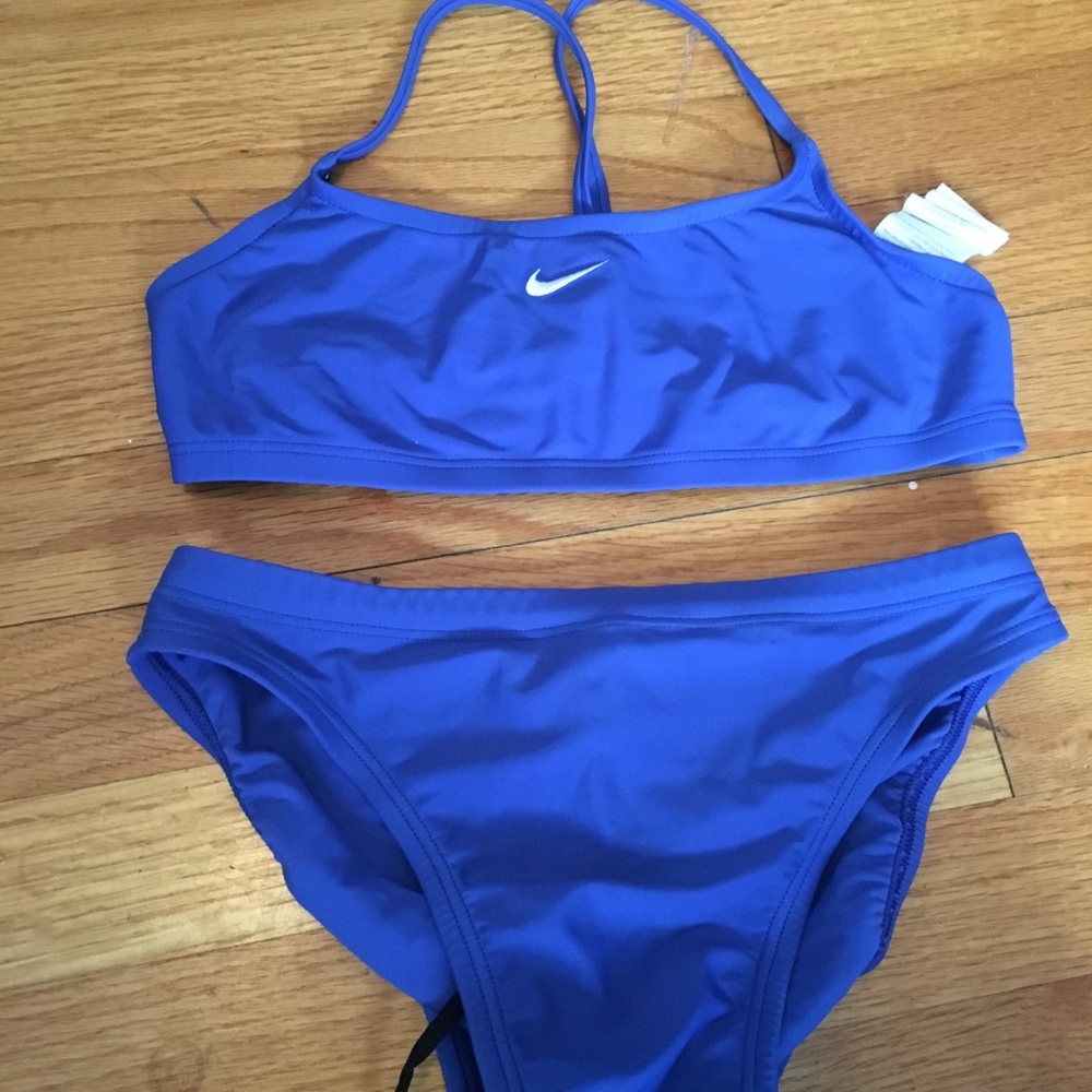Niki Bikini